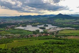 Píšťanské jezero